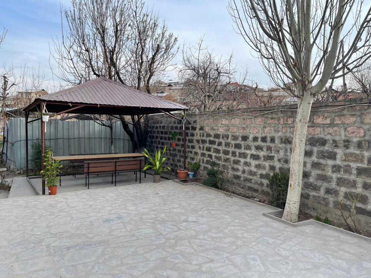 Noragyugh Guest House يريفان المظهر الخارجي الصورة